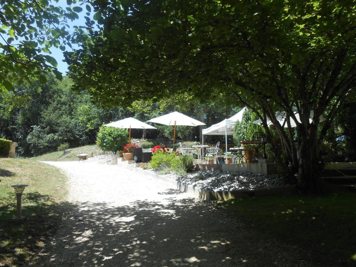 La Garenne De Morestel Bagian luar foto