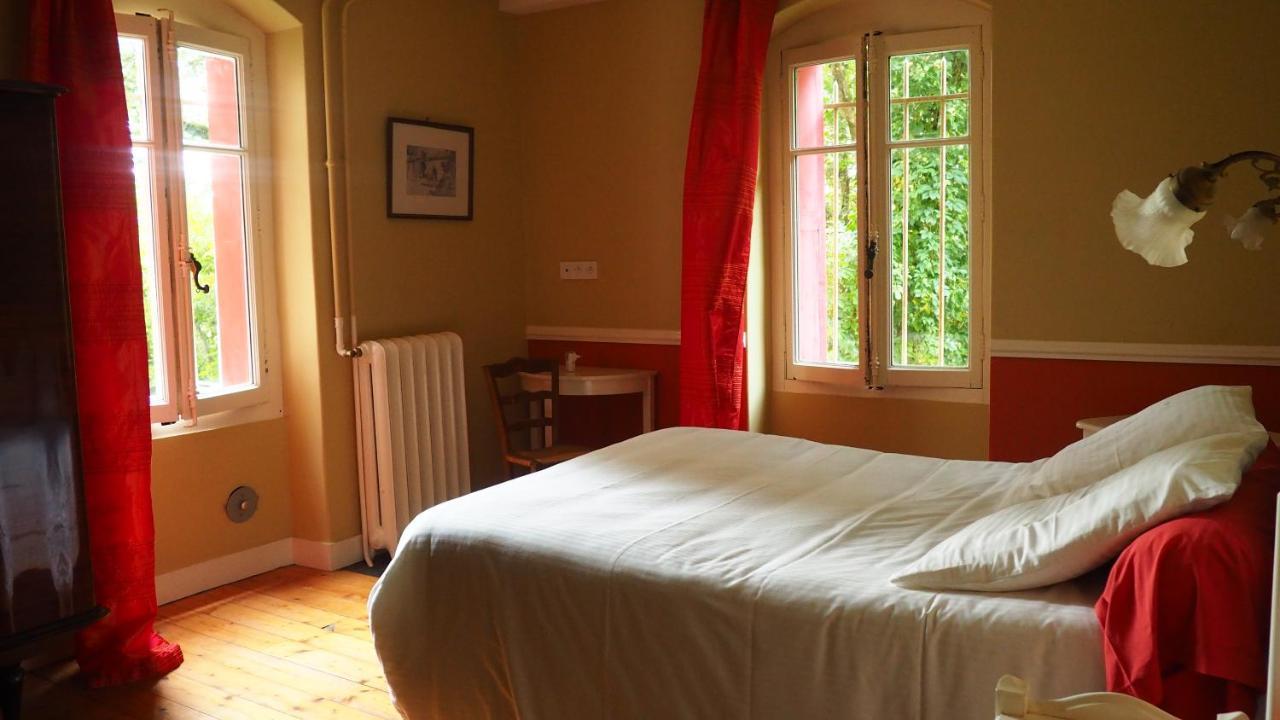 La Garenne De Morestel Bagian luar foto