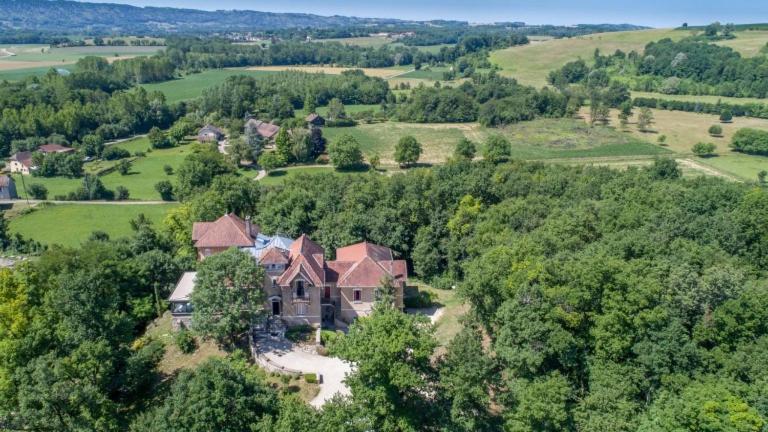 La Garenne De Morestel Bagian luar foto
